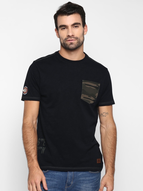

Royal Enfield Men Black Solid Cotton T-shirt