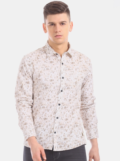 

Newport Men Beige Floral Printed Casual Shirt