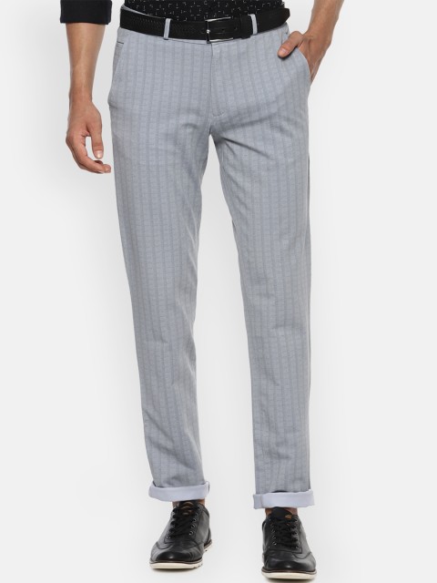 

Louis Philippe Sport Men Grey Checked Slim Fit Regular Trousers
