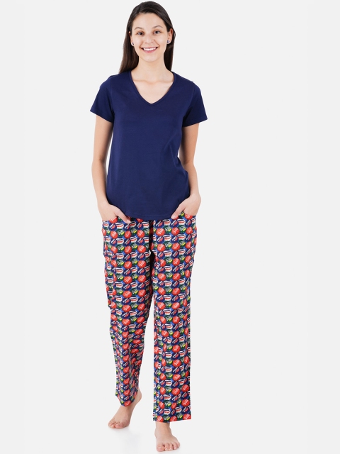 

Smugglerz Women Red & Navy Blue Pure Cotton Night Suit