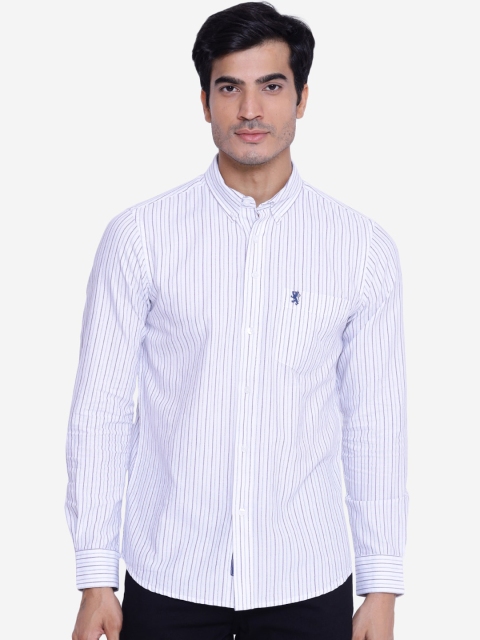 

Red Tape Men White Striped Casual Shirt