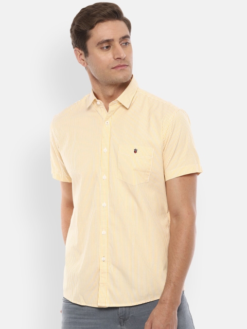 

Louis Philippe Sport Men Yellow Slim Fit Checked Casual Shirt