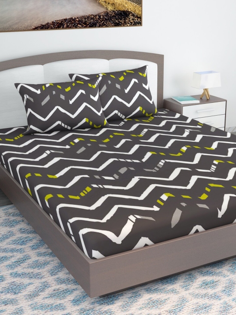 

Divine Casa Grey & White Geometric 110 TC Queen Bedsheet with 2 Pillow Covers