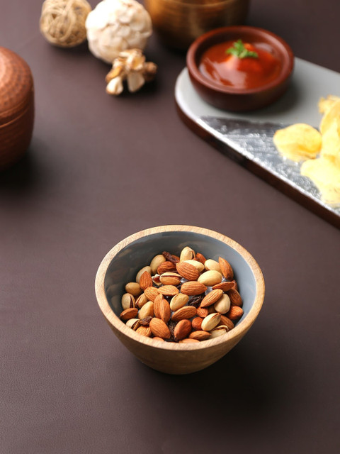 

Amoliconcepts Grey & Brown Solid Wooden Serving Bowl