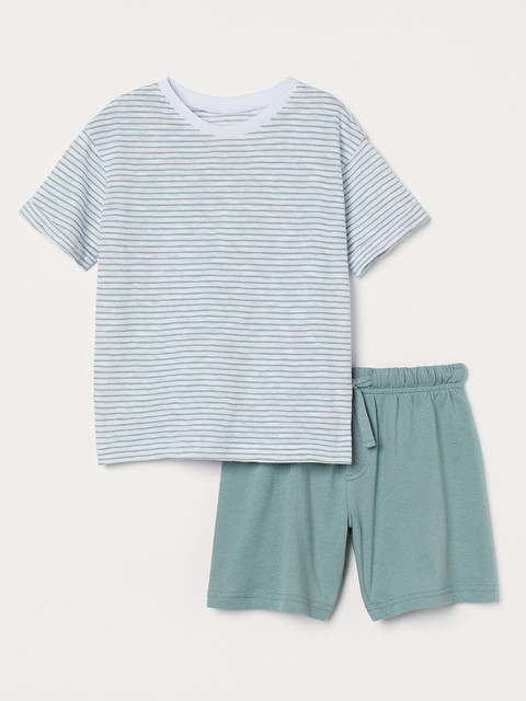 

H&M Boys White & Green Cotton Night Suits