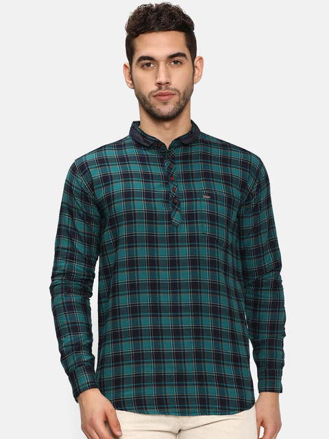 

V2 Value Variety Men Green Thread Work Kurta