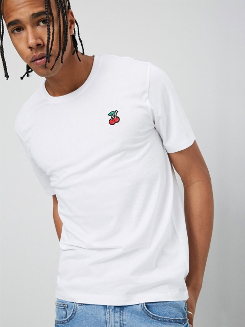 

FOREVER 21 Men White Applique T-shirt