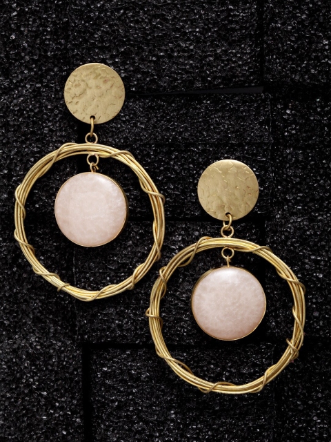 

VOGUE PANASH Gold Contemporary Drop Earrings