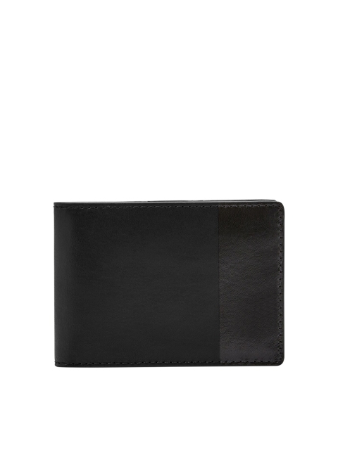 

Fossil Men Black Textured Leather Two Fold Wallet