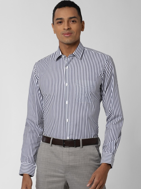 

Peter England Men Blue Striped Casual Shirt