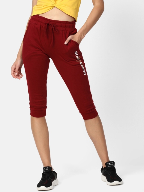 

V2 Value & Variety Women Maroon Solid Capris