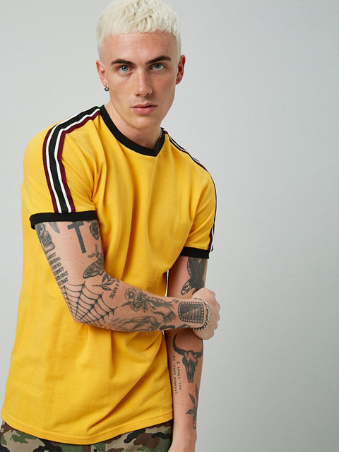 

FOREVER 21 Men Multi NA T-shirt NA