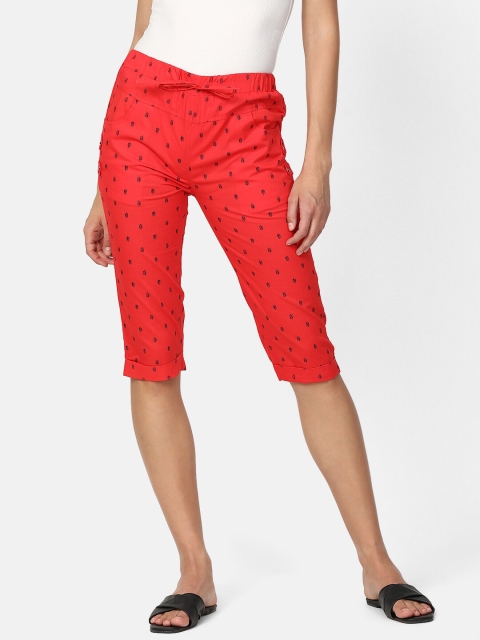 

V2 Value & Variety Women Red & Black Printed Cotton Capris