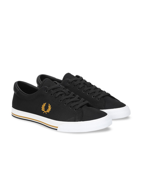 

Fred Perry Men Black Leather Sneakers
