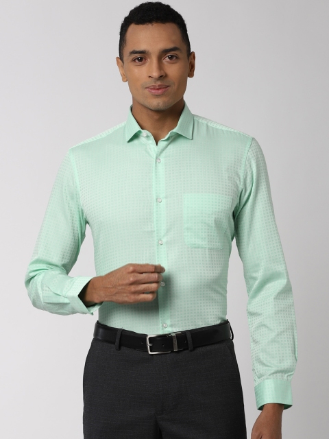 

Peter England Men Green Formal Shirt