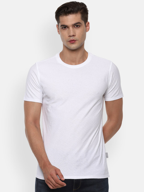 

V Dot Men White Slim Fit T-shirt