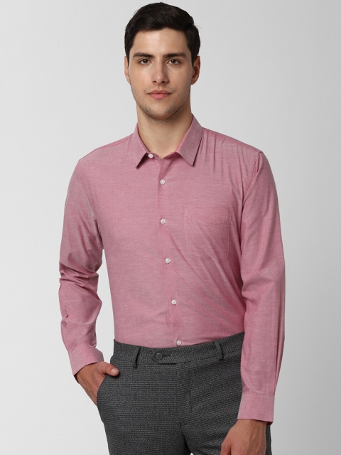 

Peter England Men Pink Casual Shirt