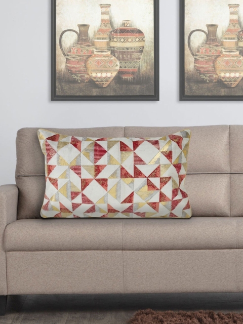 

Home Centre Red & White Geometric Rectangle Cushion Covers