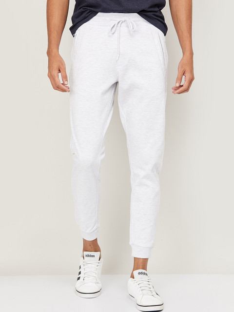 

Fame Forever by Lifestyle Men Grey Melange Solid Slim Fit Joggers