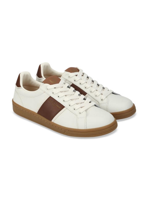 

Fred Perry Men White Colourblocked Leather Sneakers