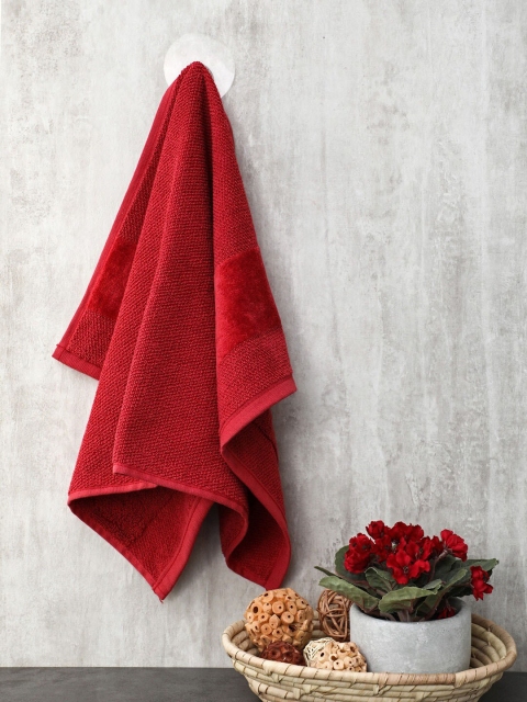 

Pure Home and Living Unisex Set of 4 Red Solid 550 GSM Cotton Hand Towels