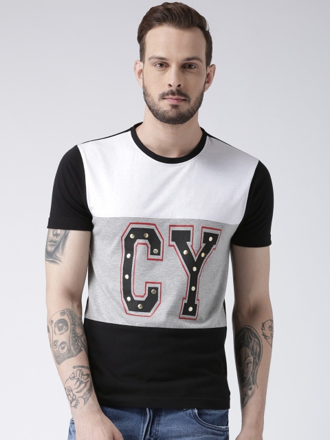 

Club York Men Black & White Typography Printed Slim Fit T-shirt