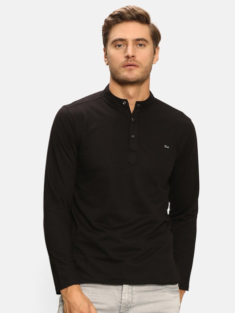

V2 Value & Variety Men Black Solid Mandarin Collar T-shirt