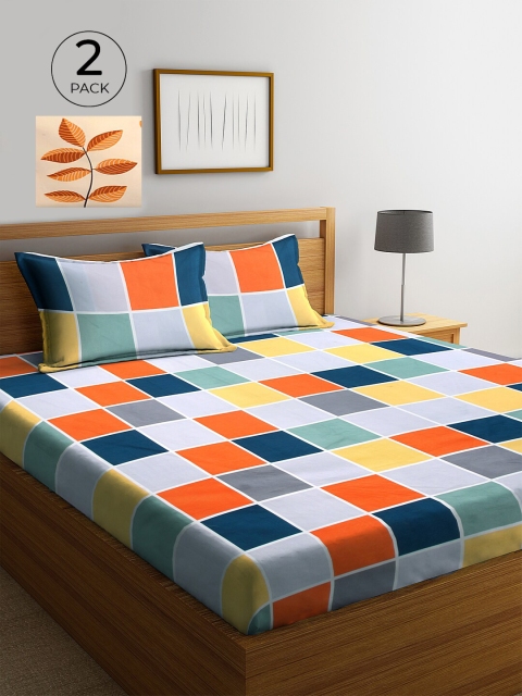 

KLOTTHE Orange & Brown Geometric 210 TC 2 King Bedsheet with 4 Pillow Covers