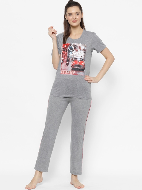 

VIMAL JONNEY Women Grey Melange & Red Printed Night suit