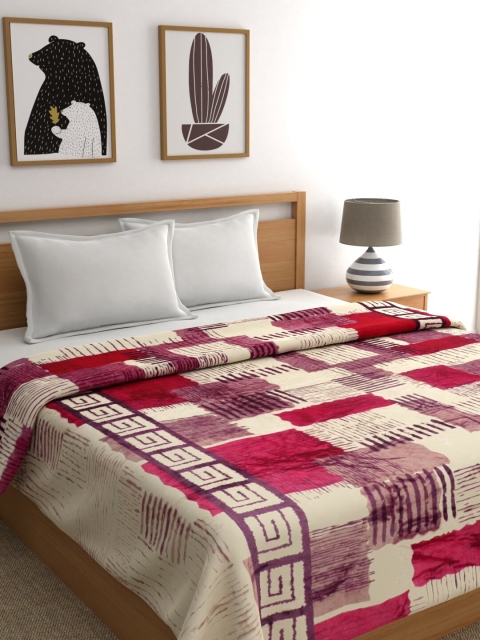 

Raymond Home Beige & Burgundy AC Room 233 GSM Double Bed Blanket