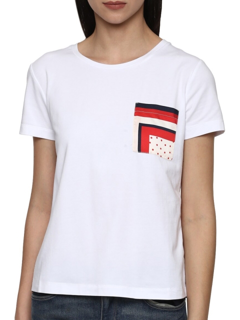 

LIU JO Women White Printed Pocket T shirt