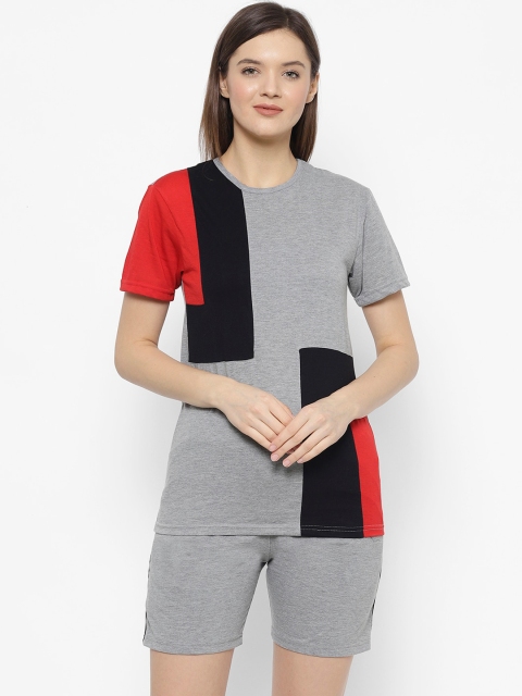

VIMAL JONNEY Women Grey & Red Colourblocked Night suit