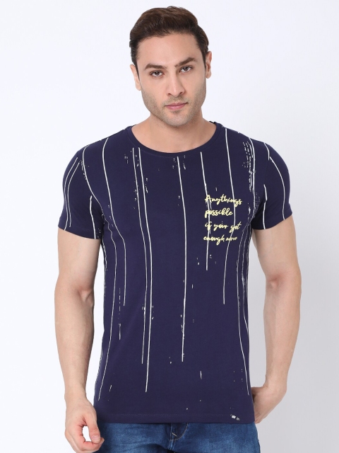 

Rex Straut Jeans Men Navy Blue Striped Slim Fit T-shirt