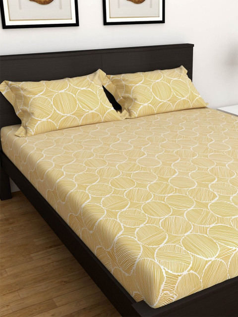 

Home Centre Yellow & White Geometric 150 TC King Bedsheet with 2 Pillow Covers