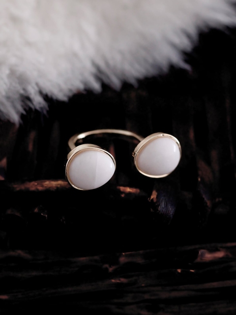 

Bellofox Gold-Plated White Stone-Studded Finger Ring