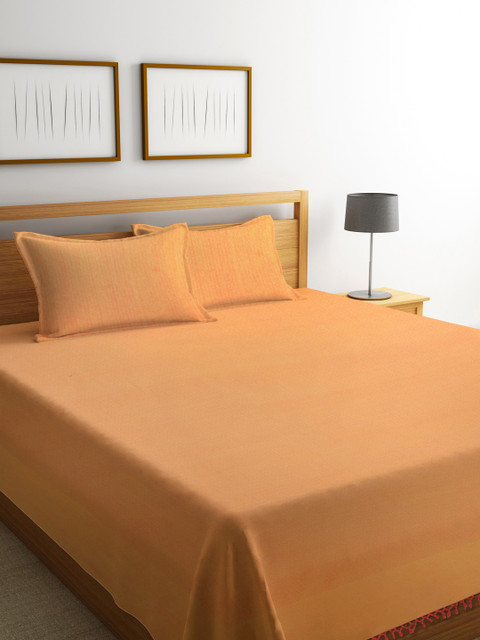 

NEUDIS Yellow & Pink Solid Jacquard Cotton 1 Double King Bedcover With 2 Pillow Covers