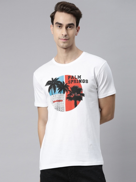

MASH UNLIMITED Men White Printed Slim Fit T-shirt