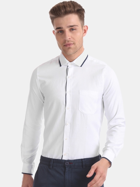 

Excalibur Men White Skinny Fit Casual Shirt