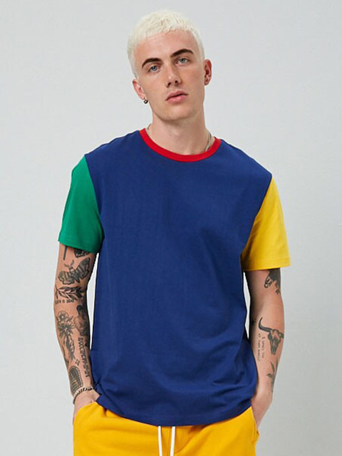 

FOREVER 21 Men Blue T-shirt