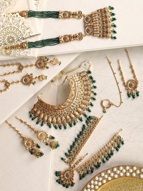 

Priyaasi Gold-Plated White & Green Pearl-Studded & Kundan-Studded Handcrafted Jewellery Set