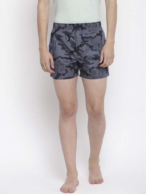 

La Intimo Men Blue & Black Printed Cotton Boxers [LMSBSUMBE0]