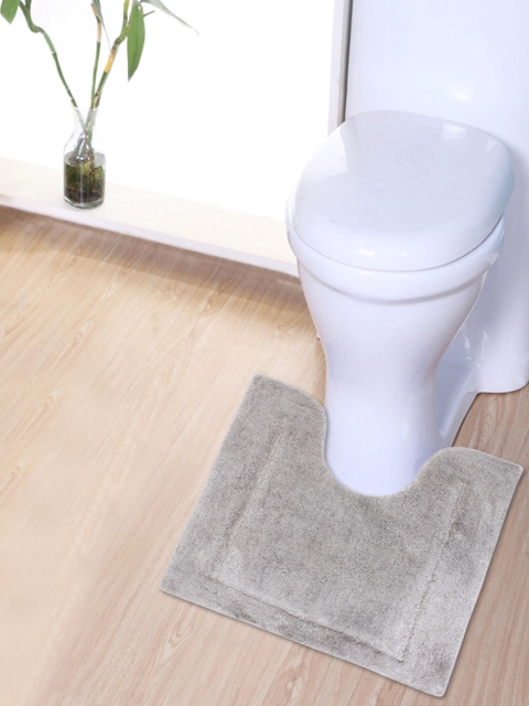 

AVI Living Grey Solid 2300 GSM Anti Microbial Anti Slip Bath Mat