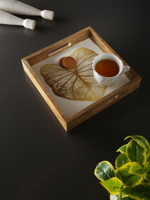 

Amoliconcepts White & Gold-Toned Leaf Enamel Design Wooden Square Serving Tray