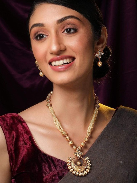 

Rubans 24K Gold-Plated & White Kundan-Studded Handcrafted Beaded Jewellery Set