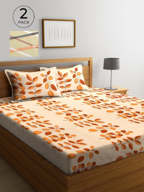 

KLOTTHE Beige & Peach-Coloured Floral 210 TC 2 King Bedsheet with 4 Pillow Covers