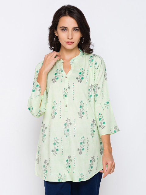 

TANKHI Green Floral Printed Flared Sleeves Kurti
