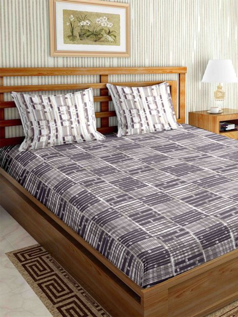 

BELLA CASA Purple & White Geometric 144 TC King Bedsheet with 2 Pillow Covers