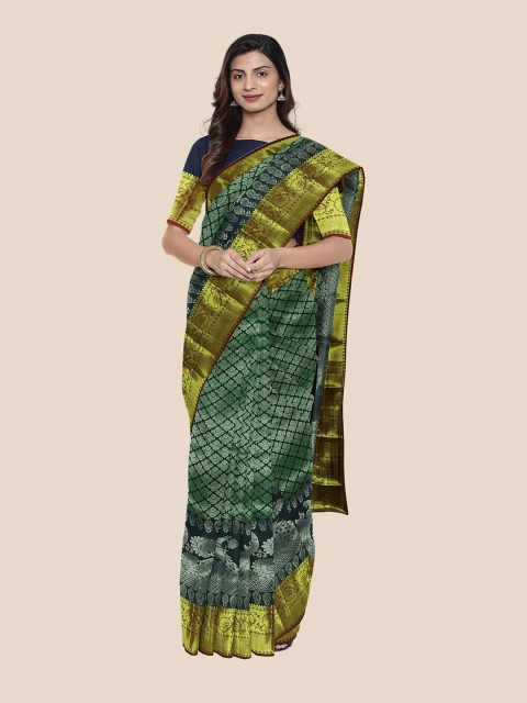 

Kalamandir Green & Gold-Toned Woven Design Silk Blend Kanjeevaram Saree