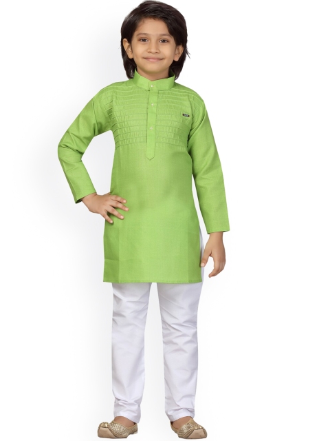 

LITTLE MAFIA BY Aarika Boys Green Tucked Pure Cotton Kurta With Pyjamas