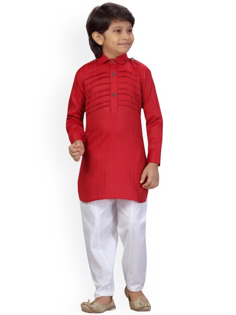 

LITTLE MAFIA BY Aarika Boys Maroon & White Pure Cotton Pathani Kurta with Pyjamas